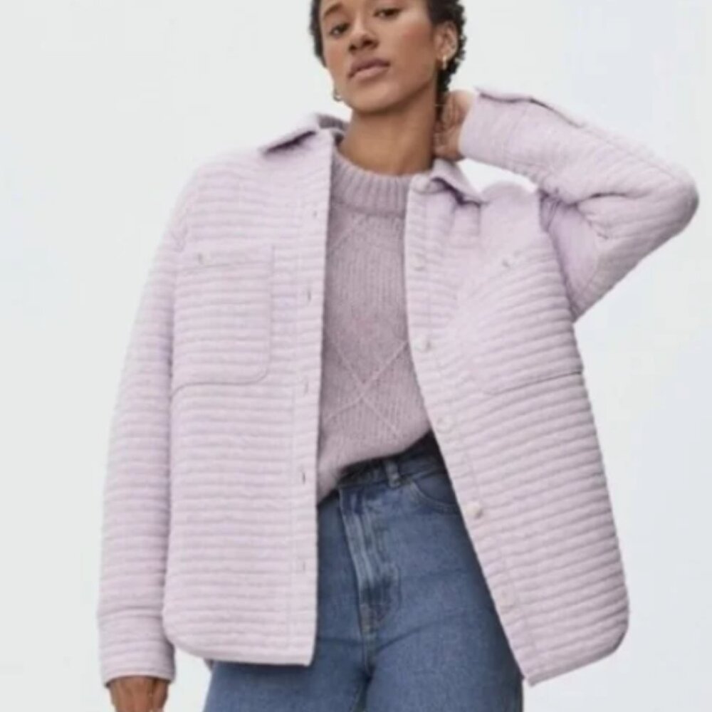 EUC Everlane Organic Cotton Quilted Shacket and shorts